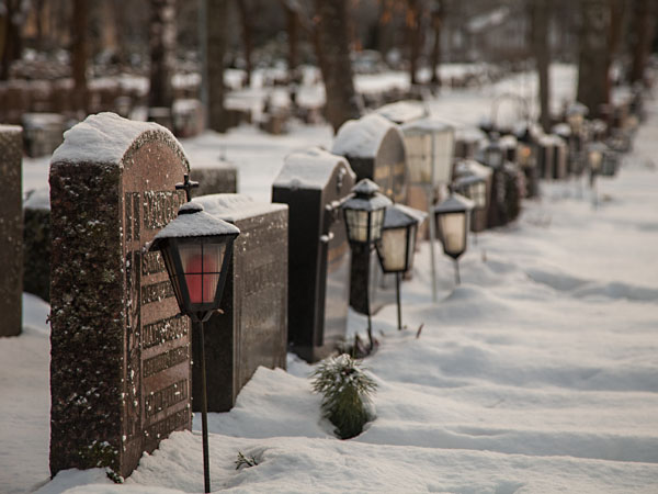 Puolimatkan hautausmaa